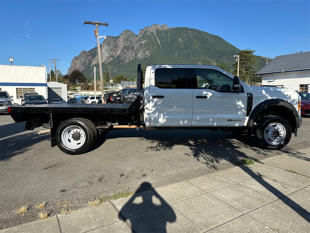 2023 Ford F-450 photo 4