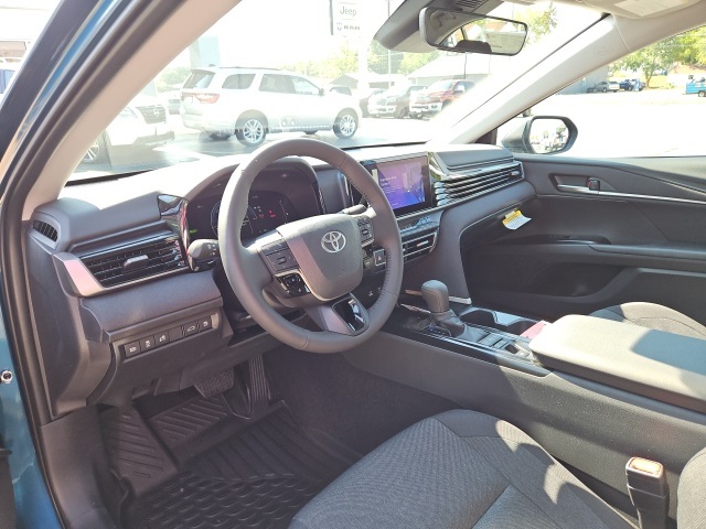 2026 Toyota Camry LE photo 20
