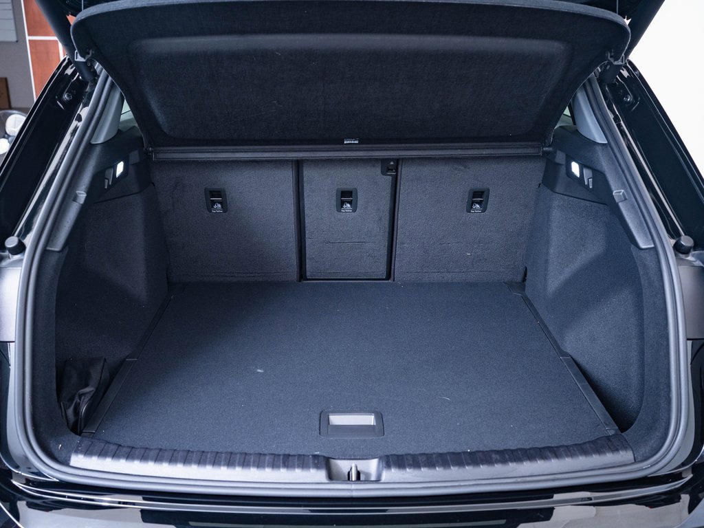 2024 Audi Q4 E-tron Premium Plus photo 32
