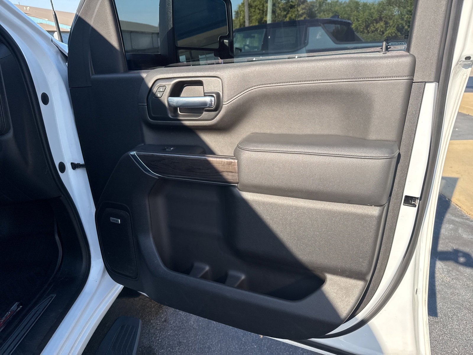 2022 Chevrolet Silverado 2500HD LTZ photo 25