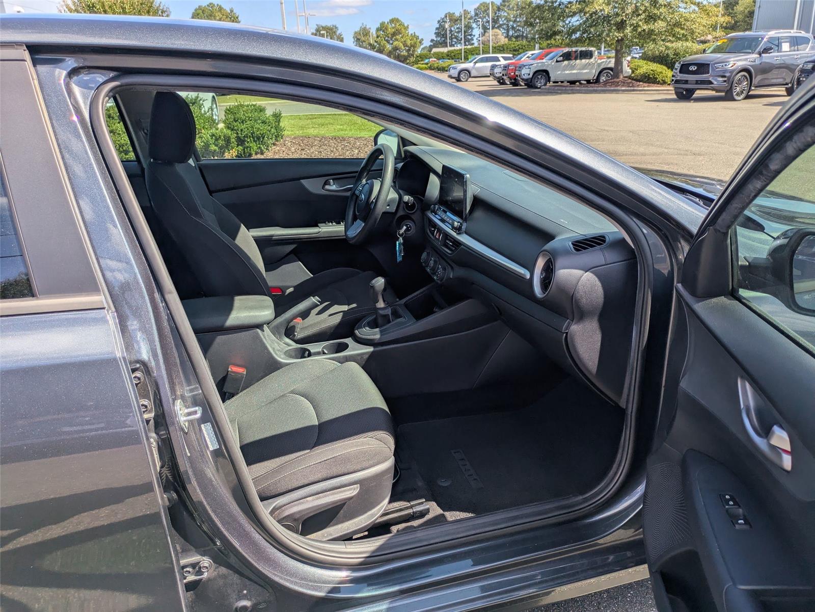 2021 Kia Forte FE photo 31