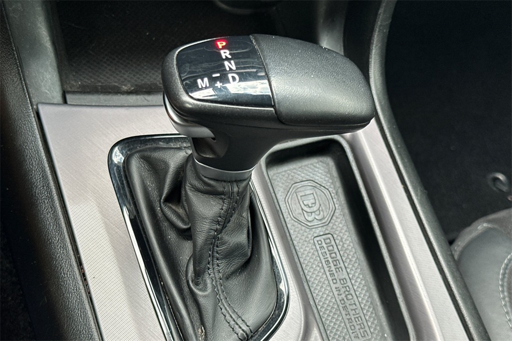 2022 Dodge Charger R/T photo 22