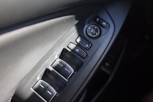 2020 Honda Accord Touring 2.0T photo 23