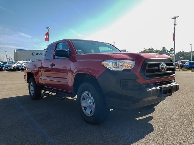 2020 Toyota Tacoma SR Access Cab photo 3