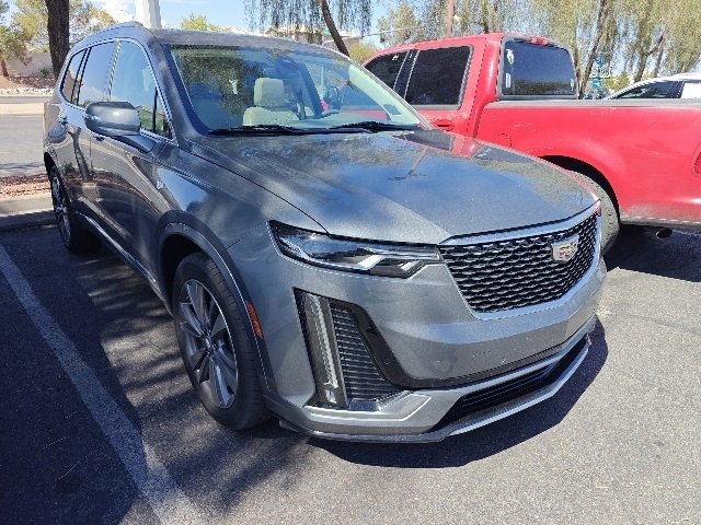 2020 Cadillac XT6 Premium Luxury photo 2