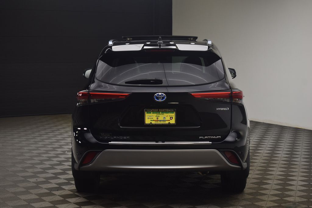 2021 Toyota Highlander Hybrid Platinum photo 6