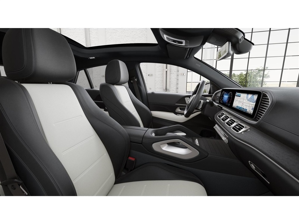 2026 Mercedes Benz GLE 450 4MATIC photo 4