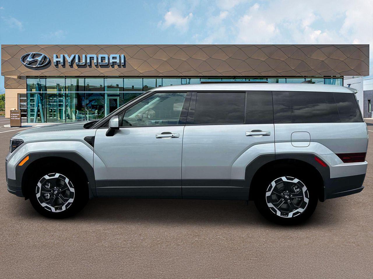 2026 Hyundai Santa Fe SE photo 2