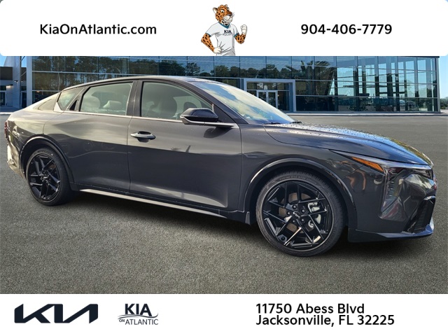 2025 Kia K4 GT-Line Turbo's photo