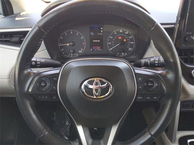 2023 Toyota Corolla Cross LE photo 21