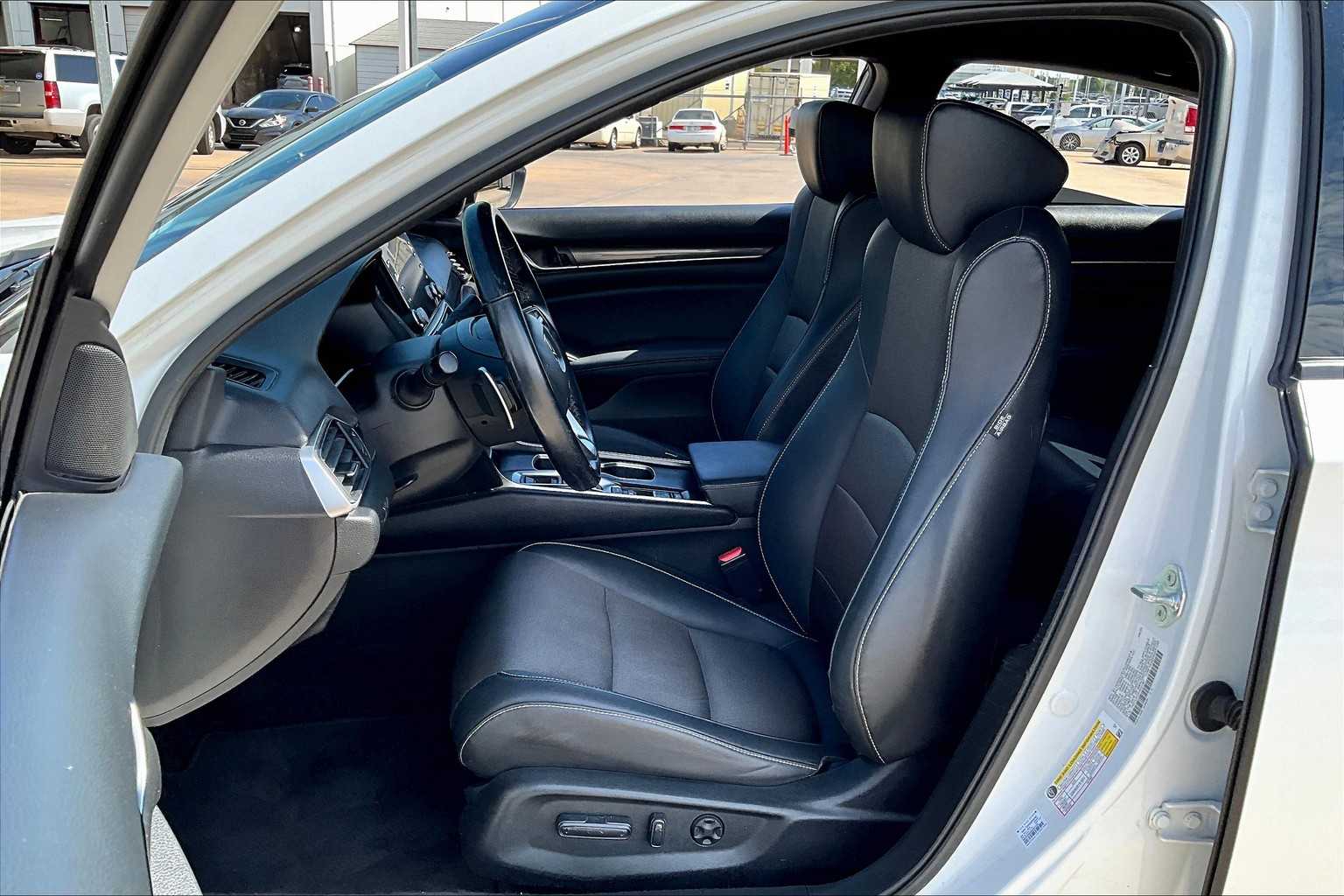 2022 Honda Accord Hybrid Sport photo 7