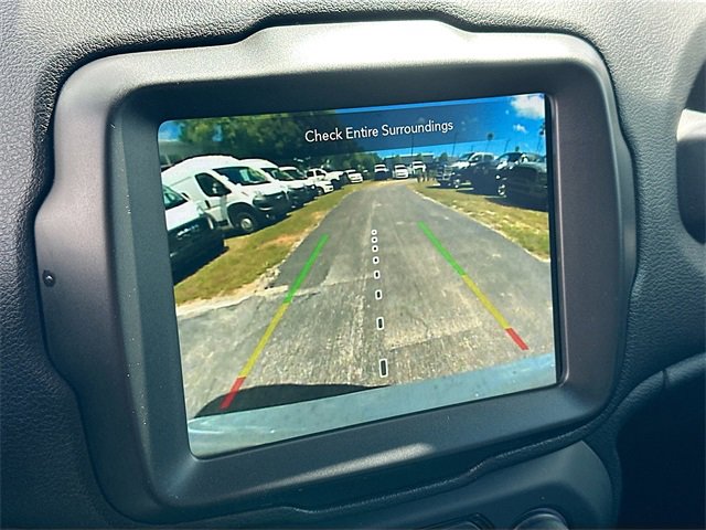 2021 Jeep Renegade Latitude photo 14