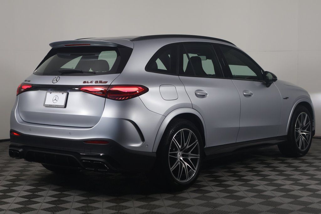2025 Mercedes Benz GLC 63 AMG S E PERFORMANCE 4MATIC photo 2