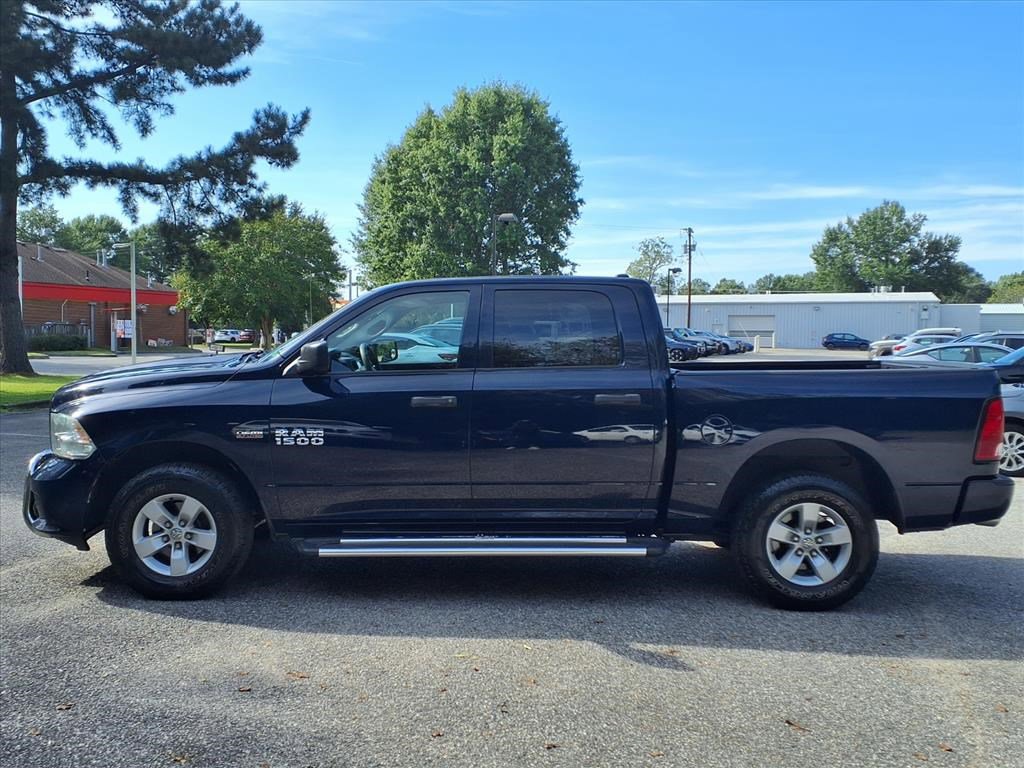 2016 Ram 1500 Express photo 3
