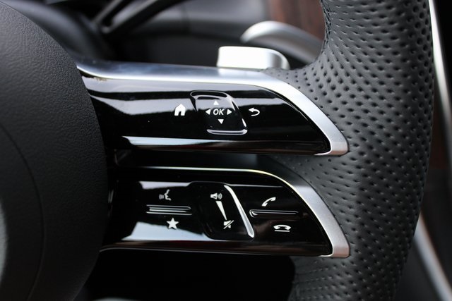 2025 Mercedes Benz GLC 350e 4MATIC photo 14