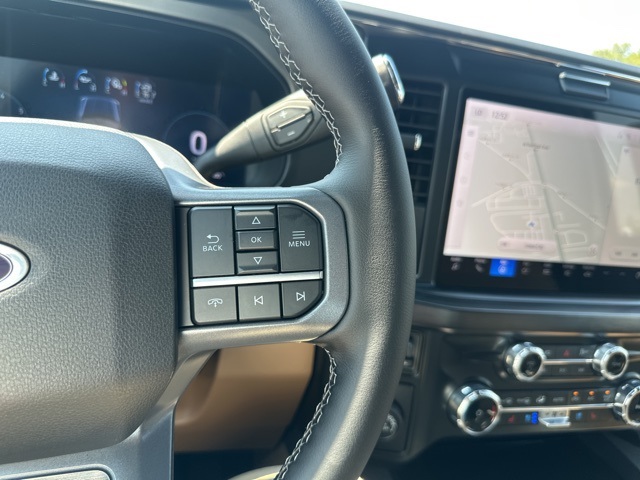 2026 Ford F-350 Lariat photo 39
