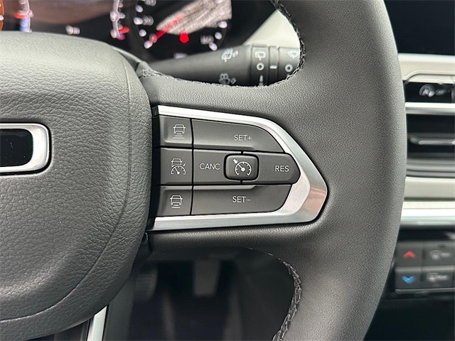 2025 Jeep Compass Limited photo 22