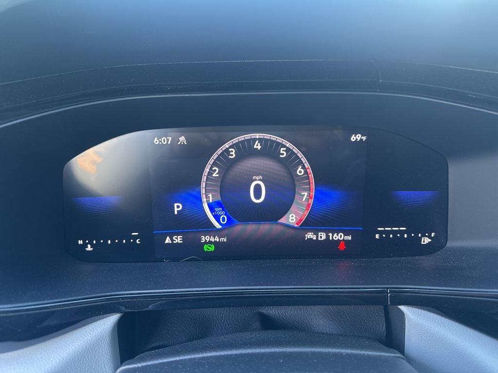 2024 Volkswagen Taos SE photo 7