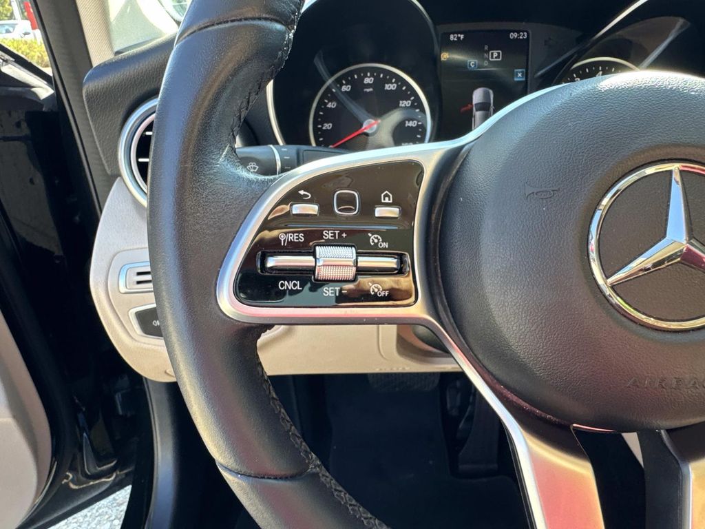 2020 Mercedes Benz C 300 photo 16