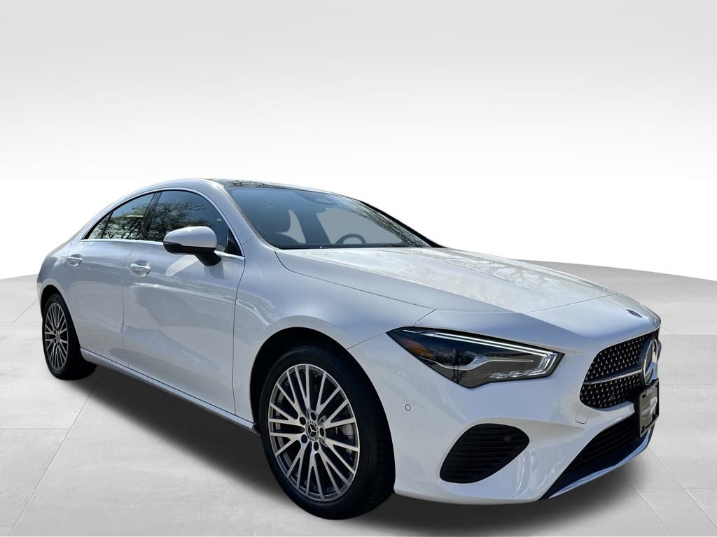 2025 Mercedes Benz CLA 250 4MATIC photo 3