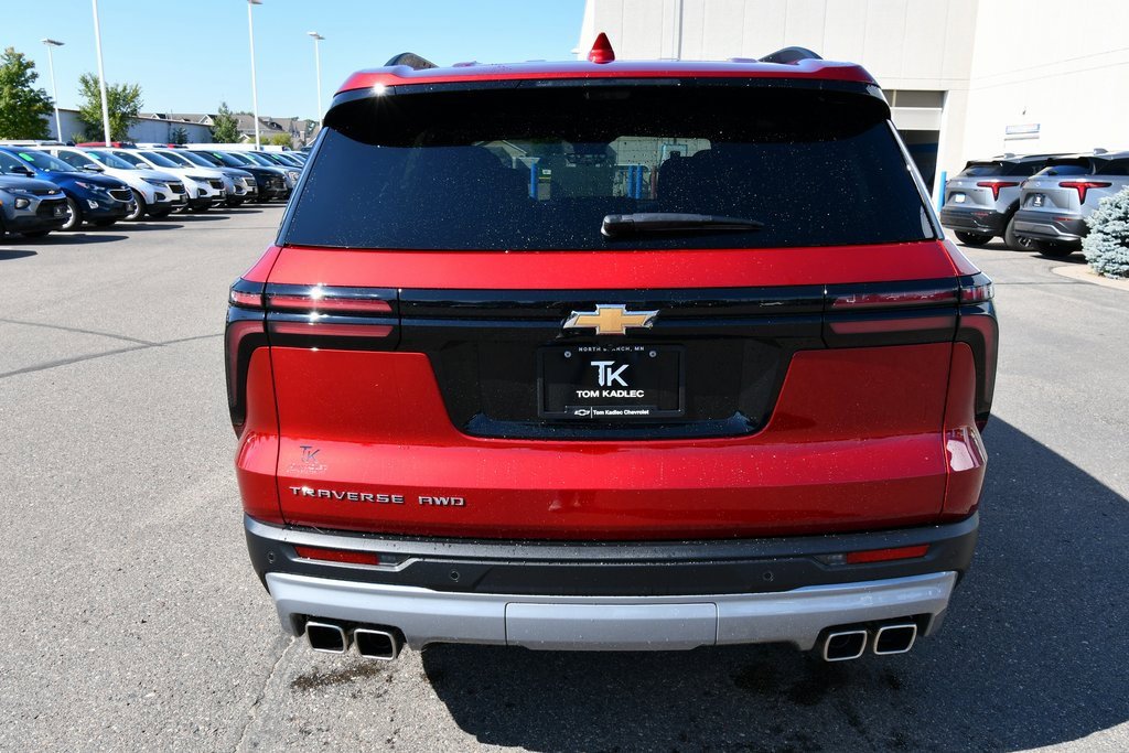 2026 Chevrolet Traverse photo 5