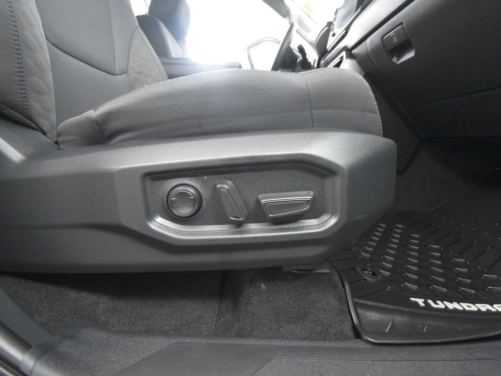 2023 Toyota Tundra SR5 photo 39