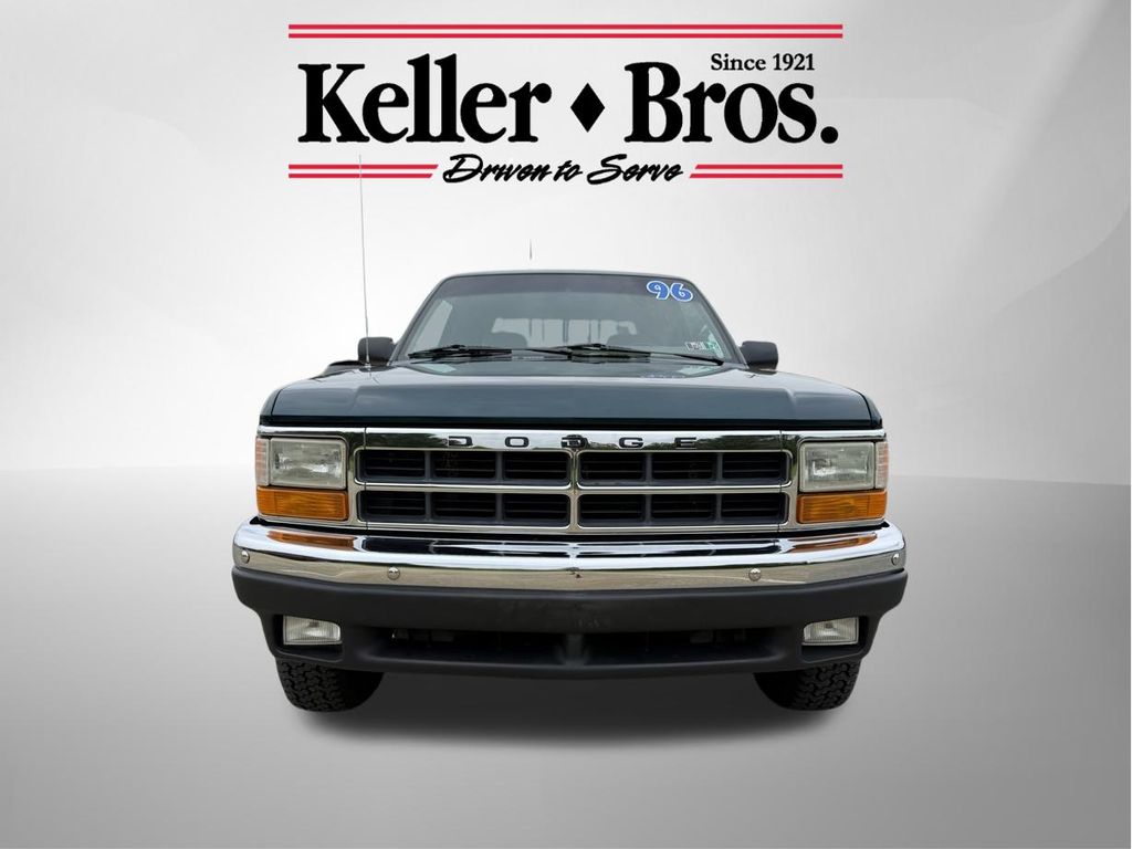 1996 Dodge Dakota Sport photo 2