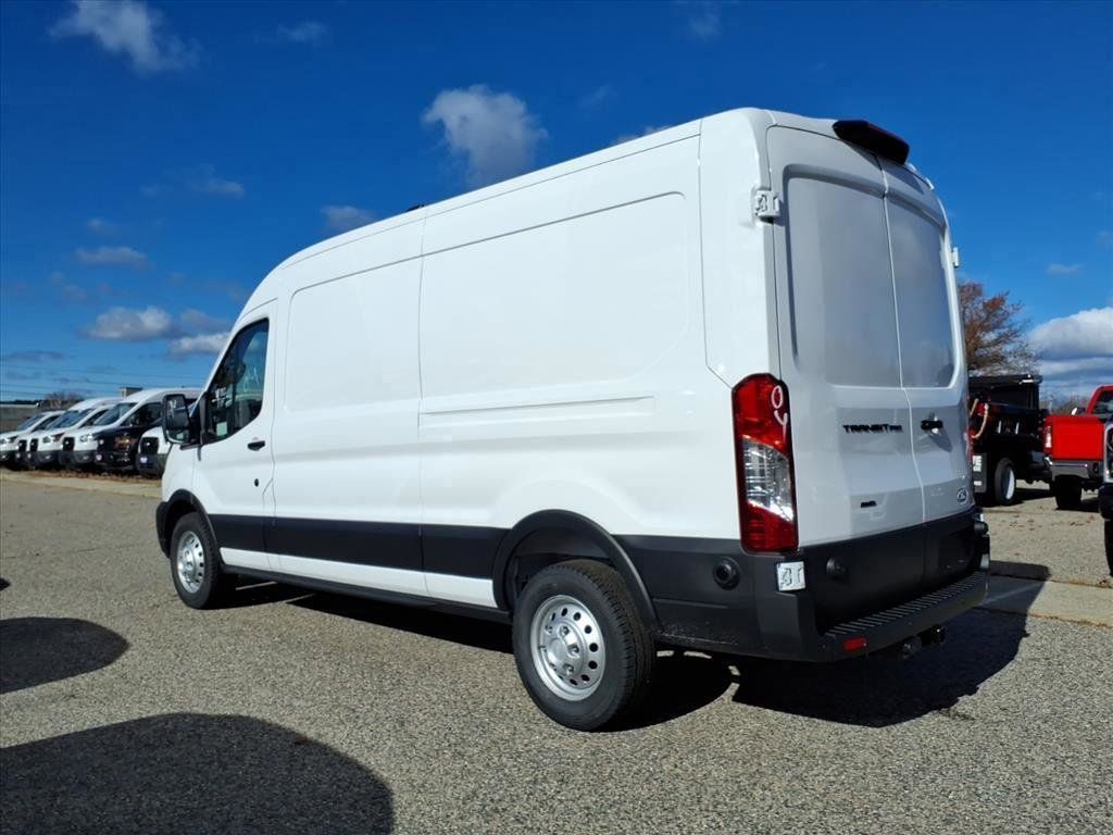 2026 Ford Transit Cargo Van photo 4