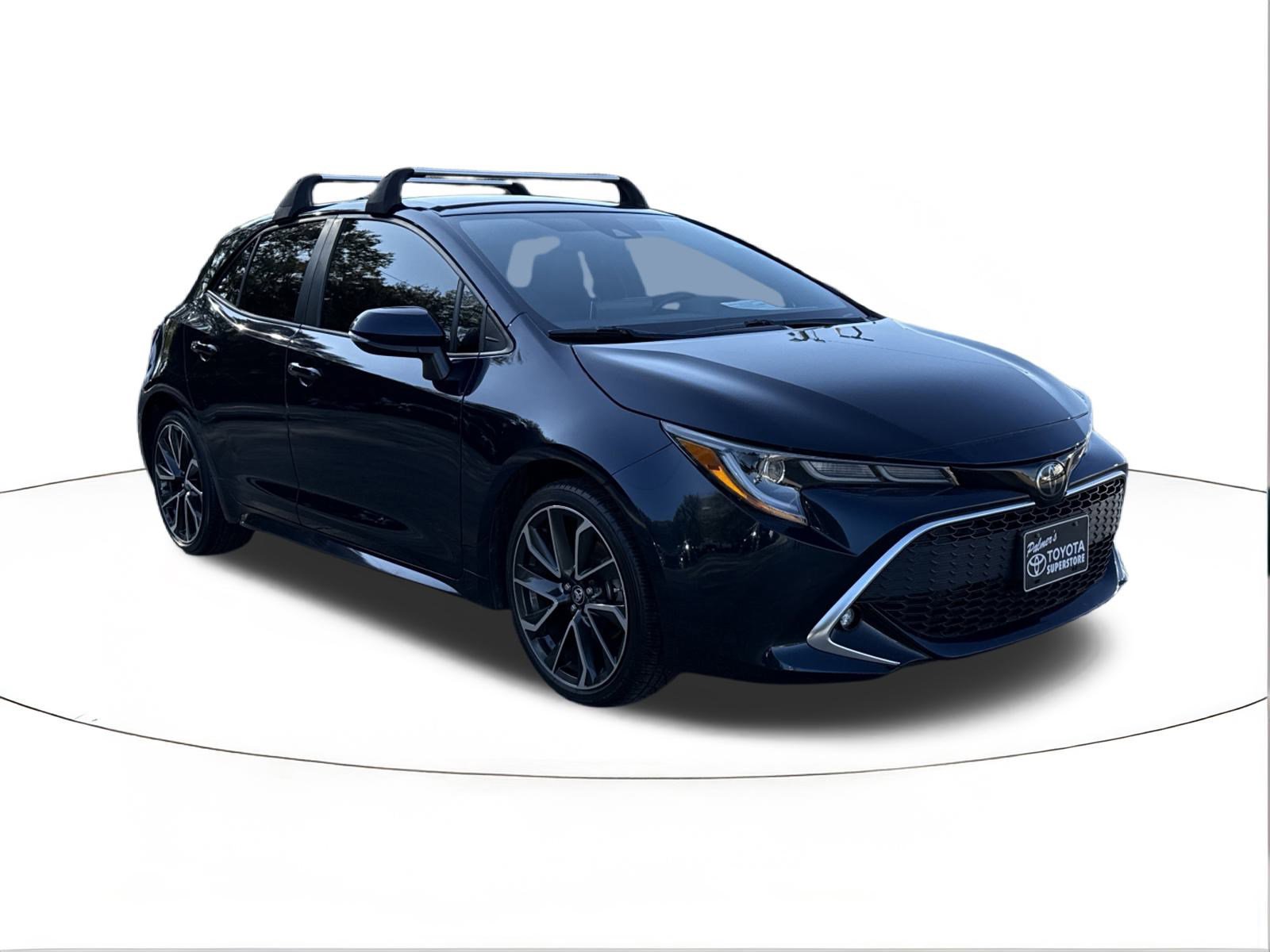 2021 Toyota Corolla Hatchback XSE's photo