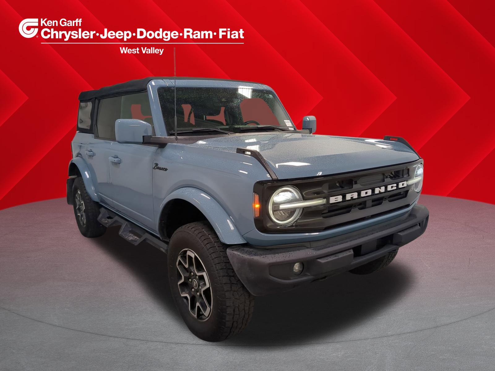 2021 Ford Bronco 4-Door Outer Banks's photo