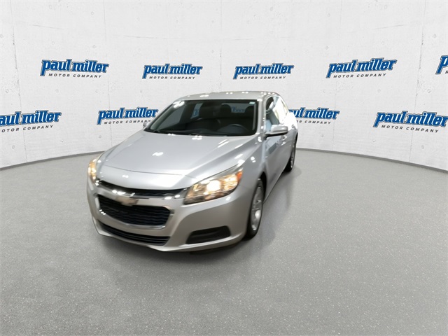 2015 Chevrolet Malibu 1LT photo 4