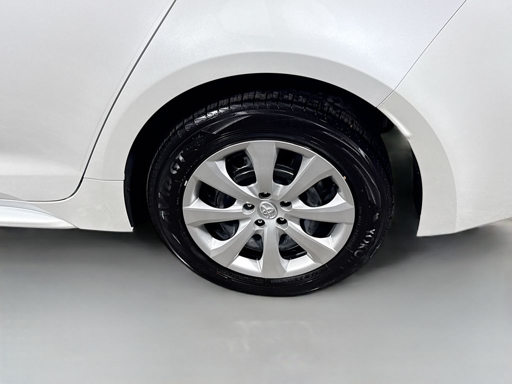2025 Toyota Corolla Hybrid LE photo 27
