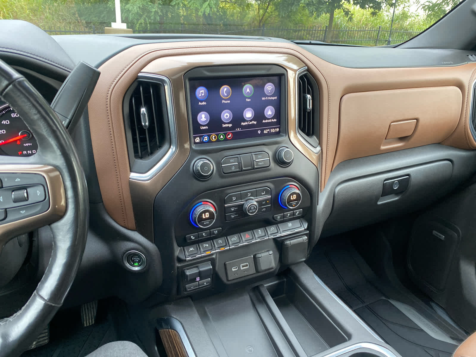 2019 Chevrolet Silverado 1500 High Country photo 15