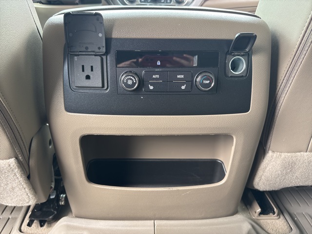 2019 Chevrolet Tahoe LT photo 24