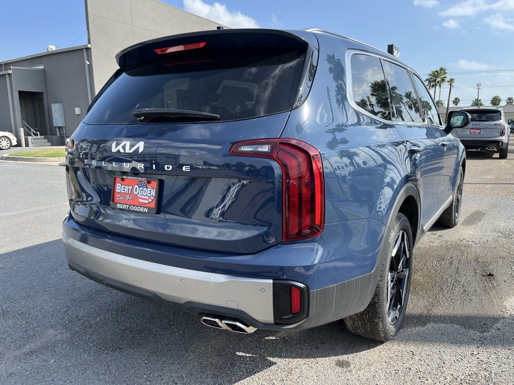 2025 Kia Telluride S photo 5