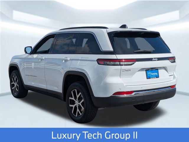2025 Jeep Grand Cherokee Limited photo 2