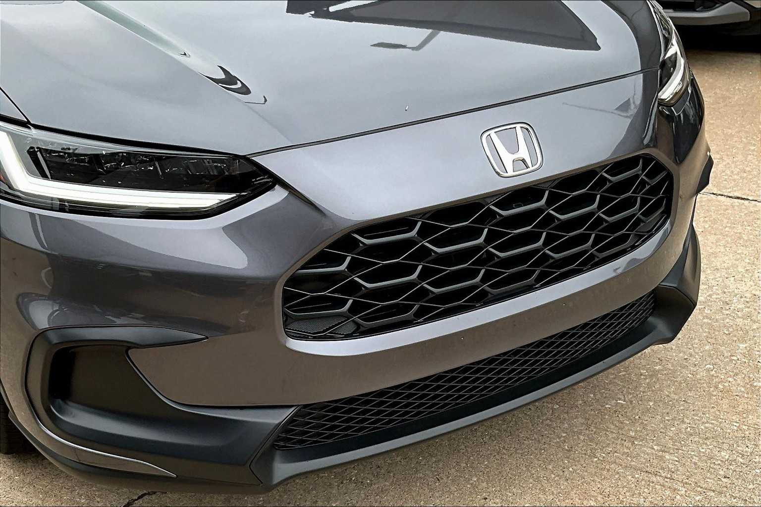 2025 Honda HR-V LX photo 27