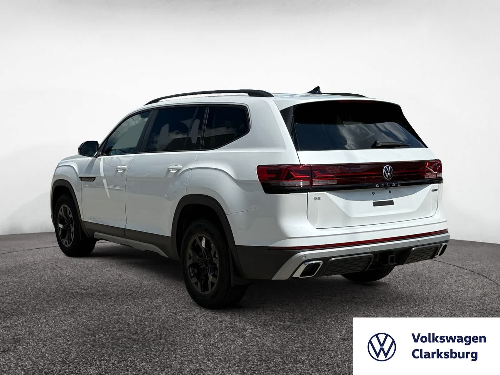 2026 Volkswagen Atlas Peak Edition SE photo 3
