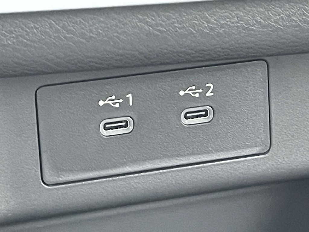 2026 Nissan Rogue SV photo 21