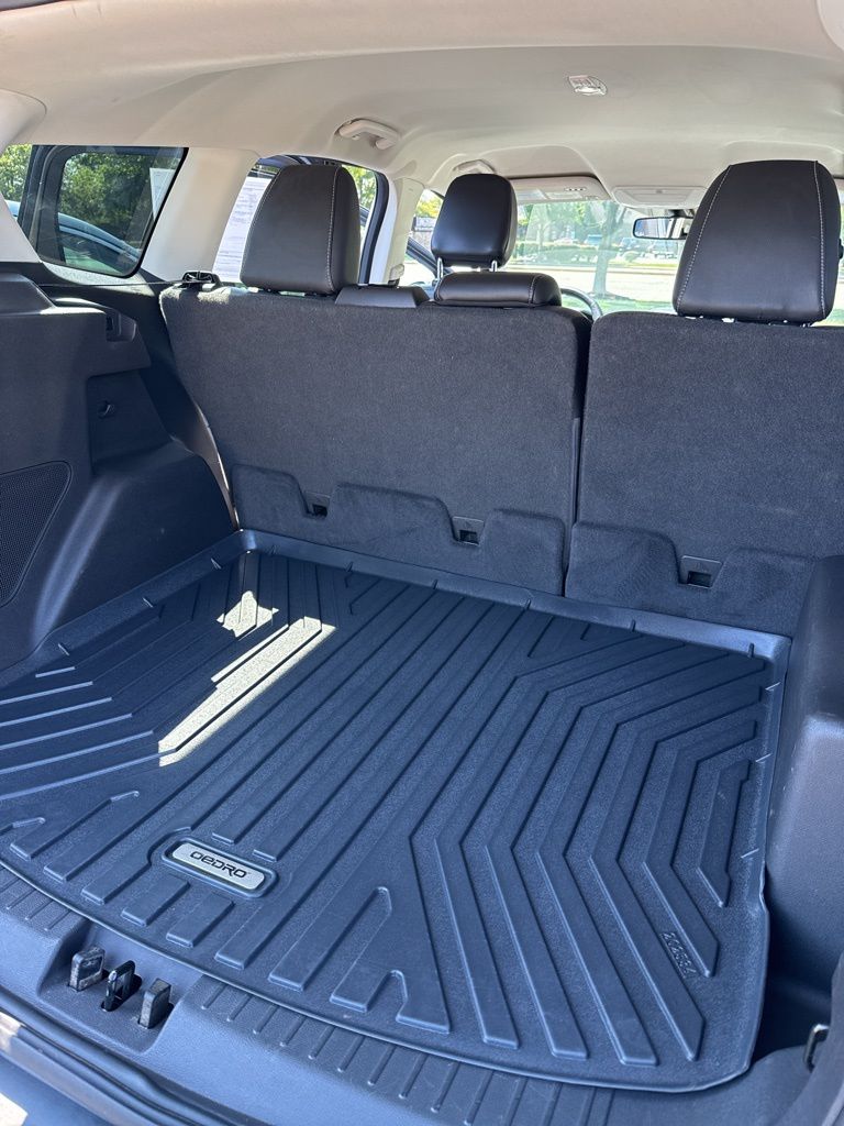 2019 Ford Escape Titanium photo 19