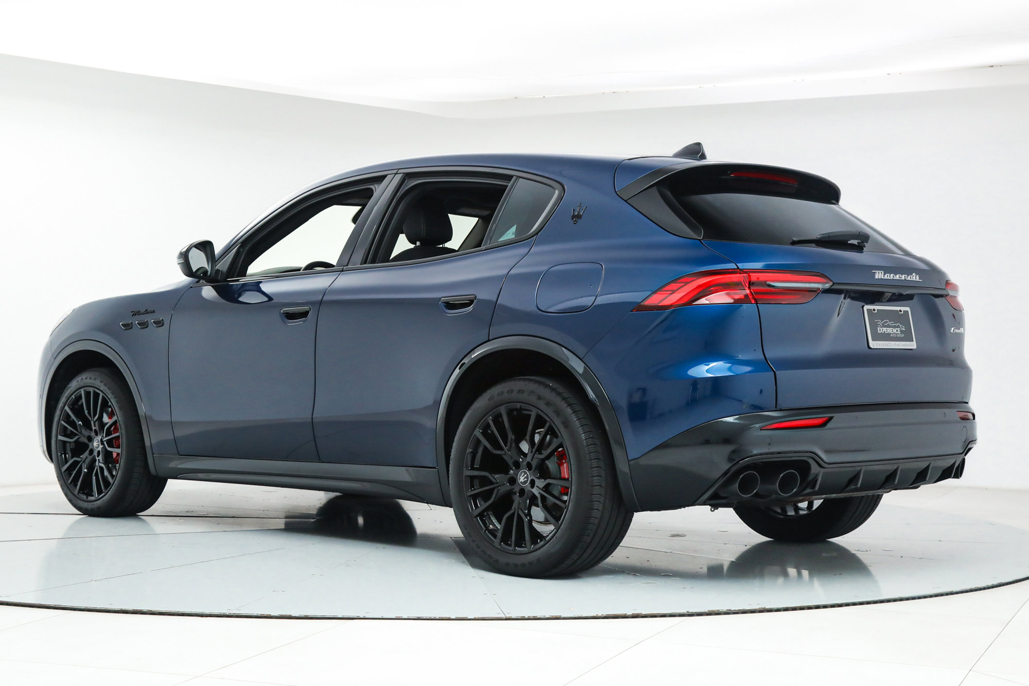 2025 Maserati Grecale Modena photo 2