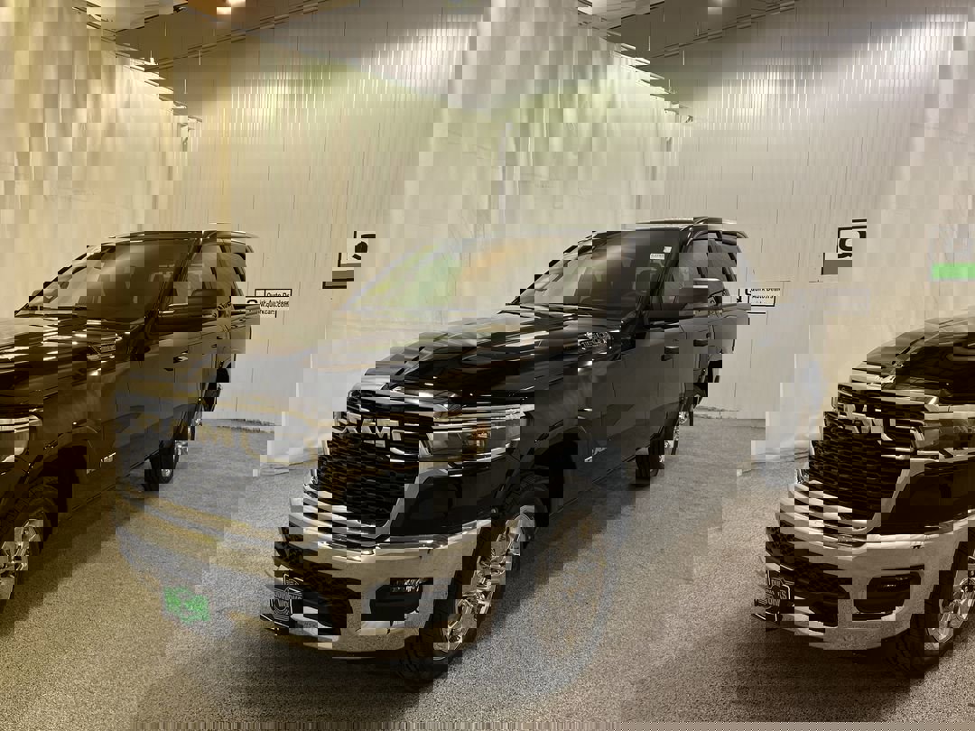 2025 Ram 1500 Big Horn photo 2