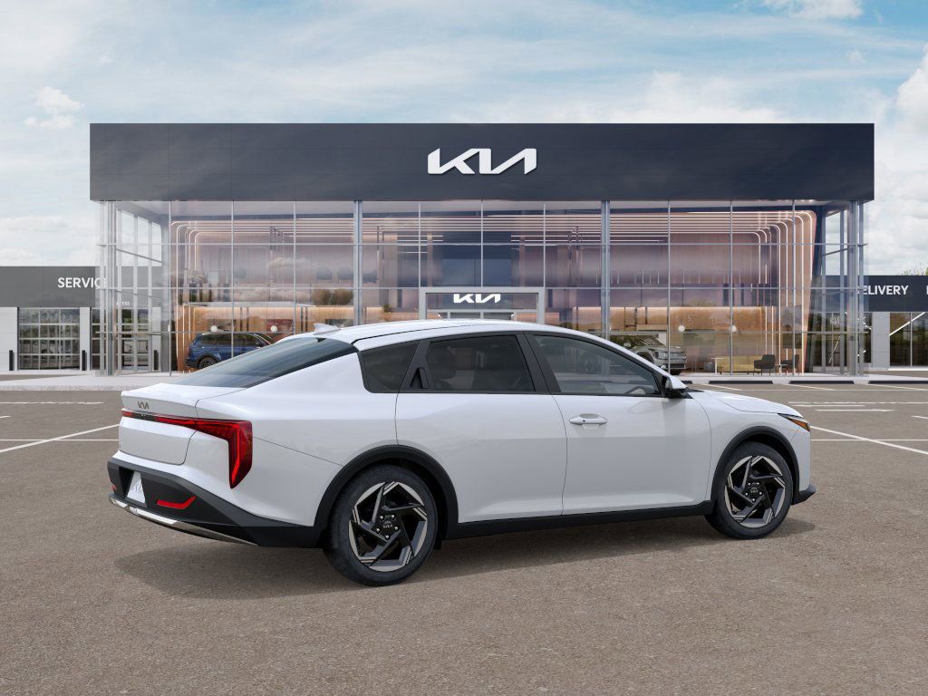 2025 Kia K4 EX photo 6