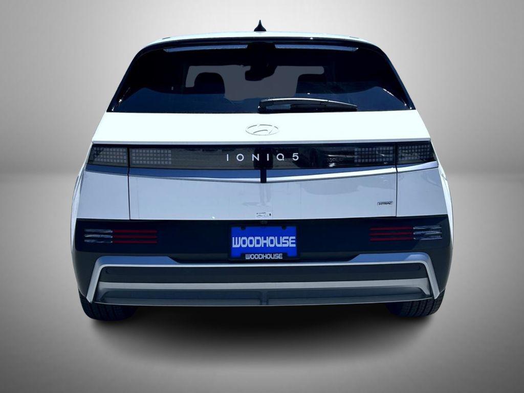 2025 Hyundai Ioniq 5 SE photo 6