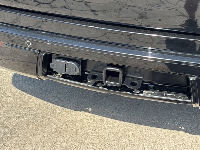 2023 Jeep Wagoneer Series II Carbide photo 4