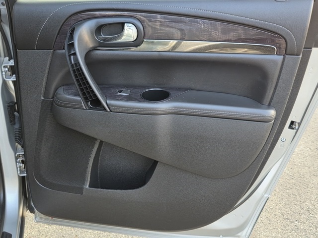 2017 Buick Enclave Leather photo 36