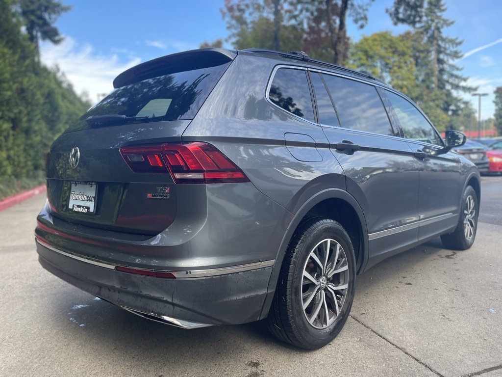 2018 Volkswagen Tiguan SE photo 4