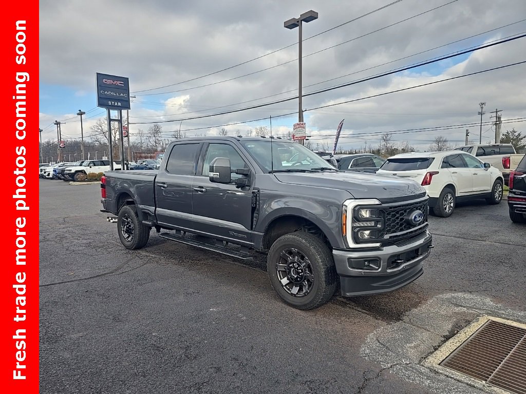 2023 Ford F-250 Super Duty Lariat's photo