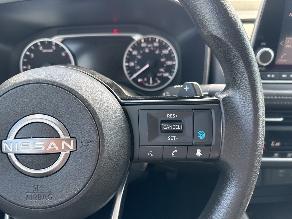 2023 Nissan Rogue SV photo 17