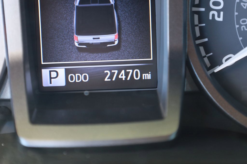 2023 Toyota Tacoma SR5 photo 14